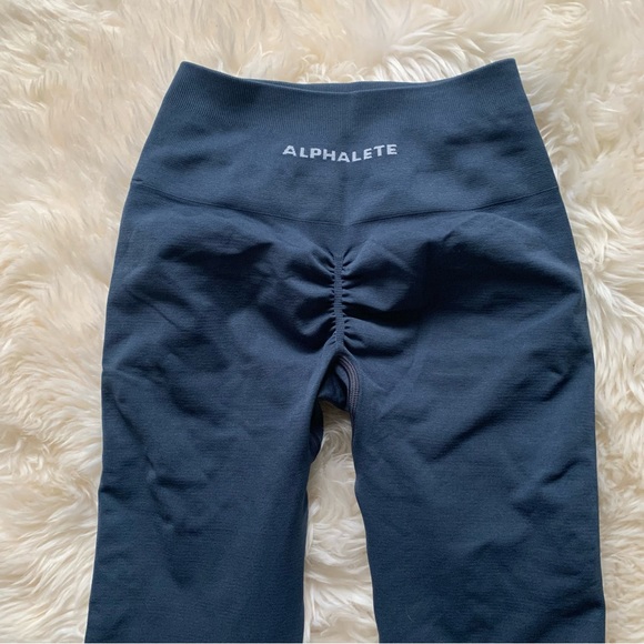 Alphalete amplify leggings - Picture 1 of 3